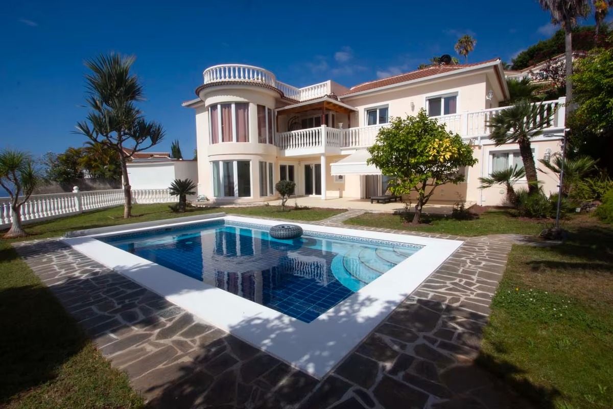 Extensive property listings